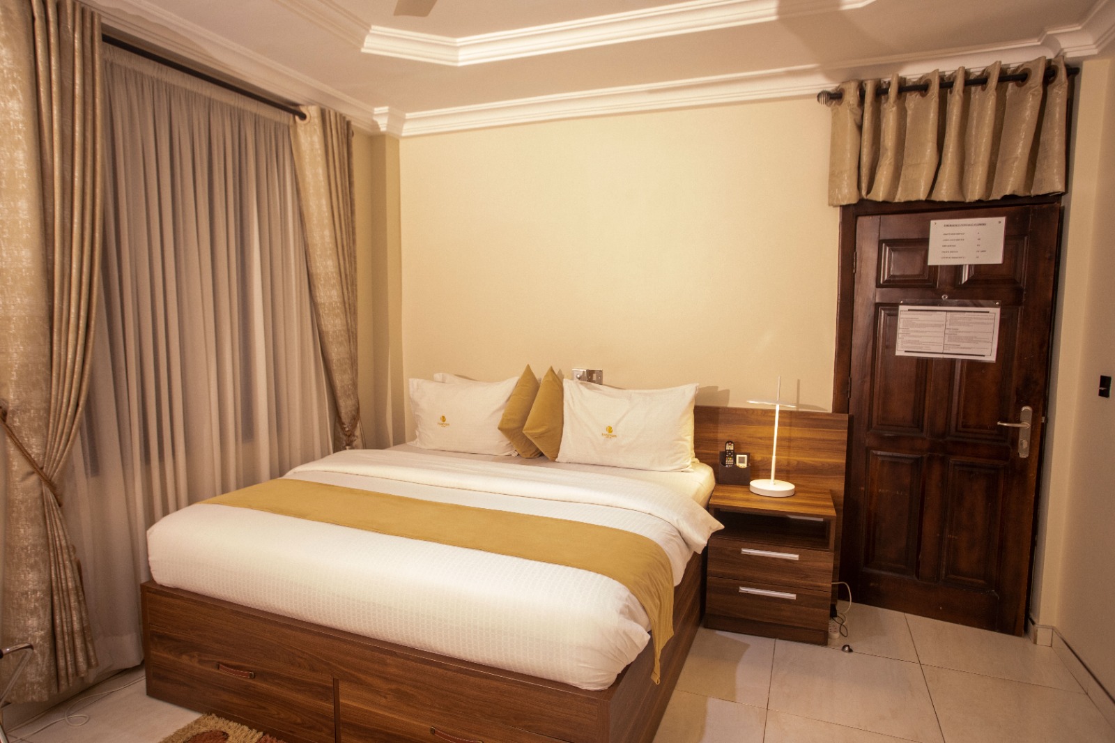 Deluxe Room with City View